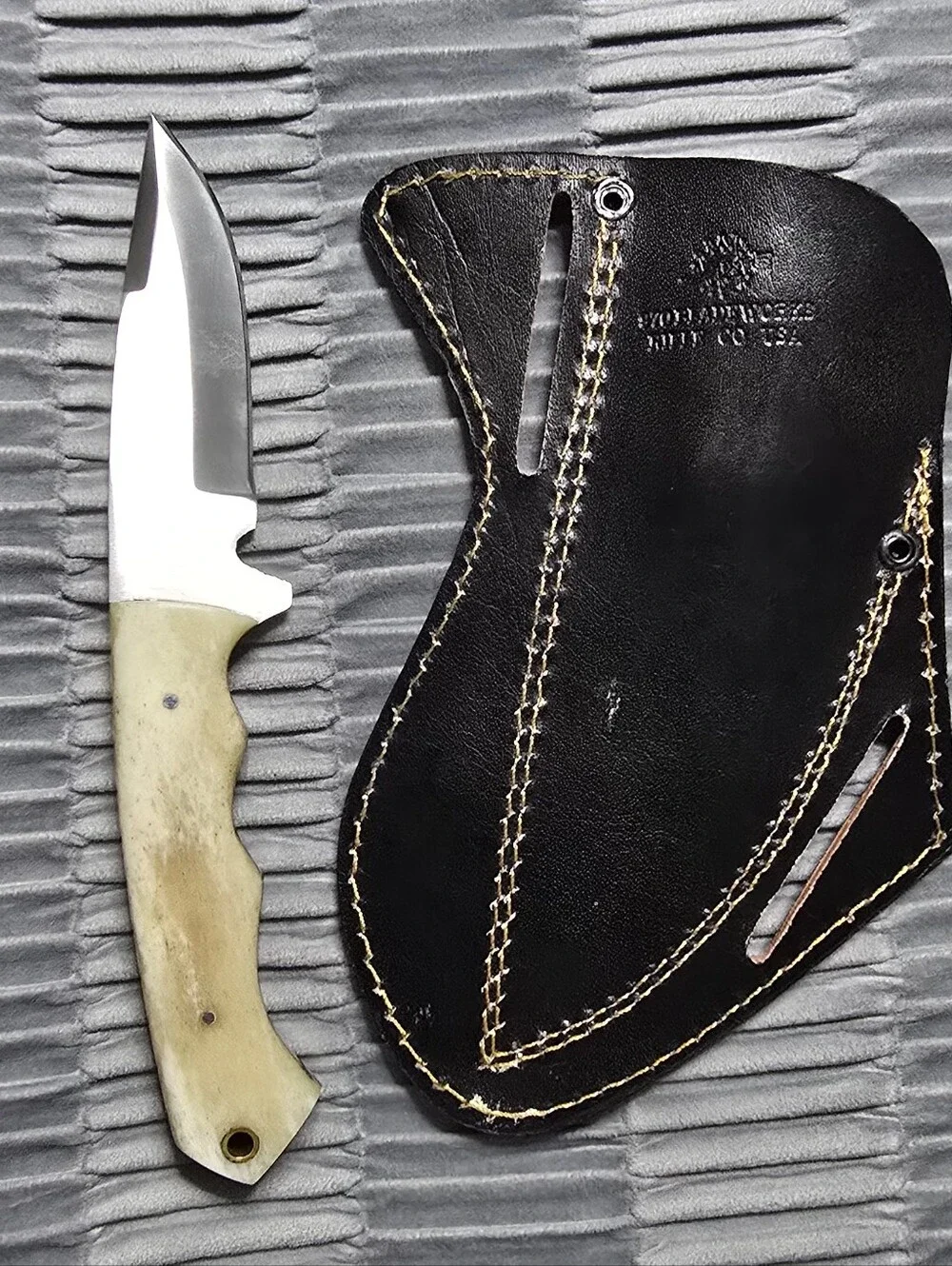 970 BladeWorks Fixed Blade Cow Bone Handle & Black Leather Cross Sheath 🇺🇸🔥